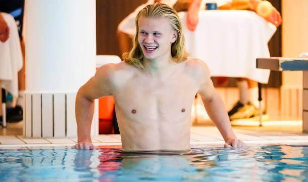 开云体育官网-瓜帅：我们24小时照顾哈兰德，像手表一样精确