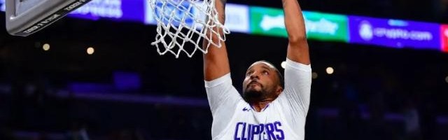 开云体育下载-快艇迷你版三巨头再度发力 小卡回归后深不可测